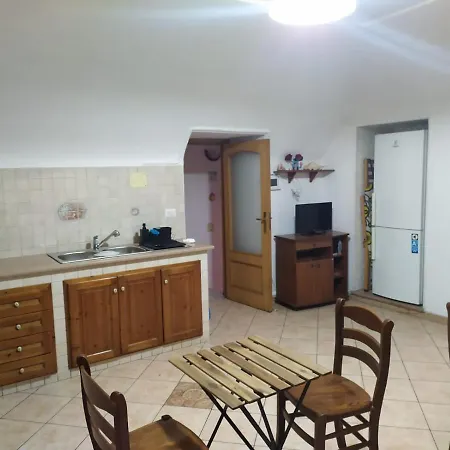 Dimora Letizia -apartment * Procida